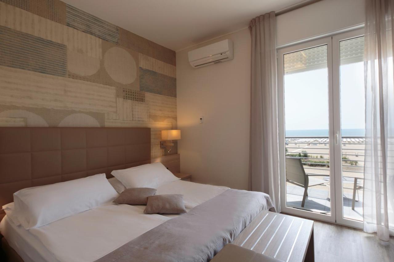 Hotel Monaco Caorle Eksteriør billede