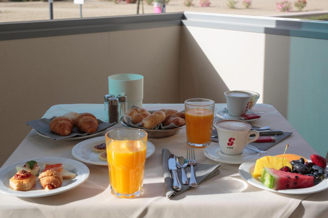 Hotel Monaco Caorle Eksteriør billede
