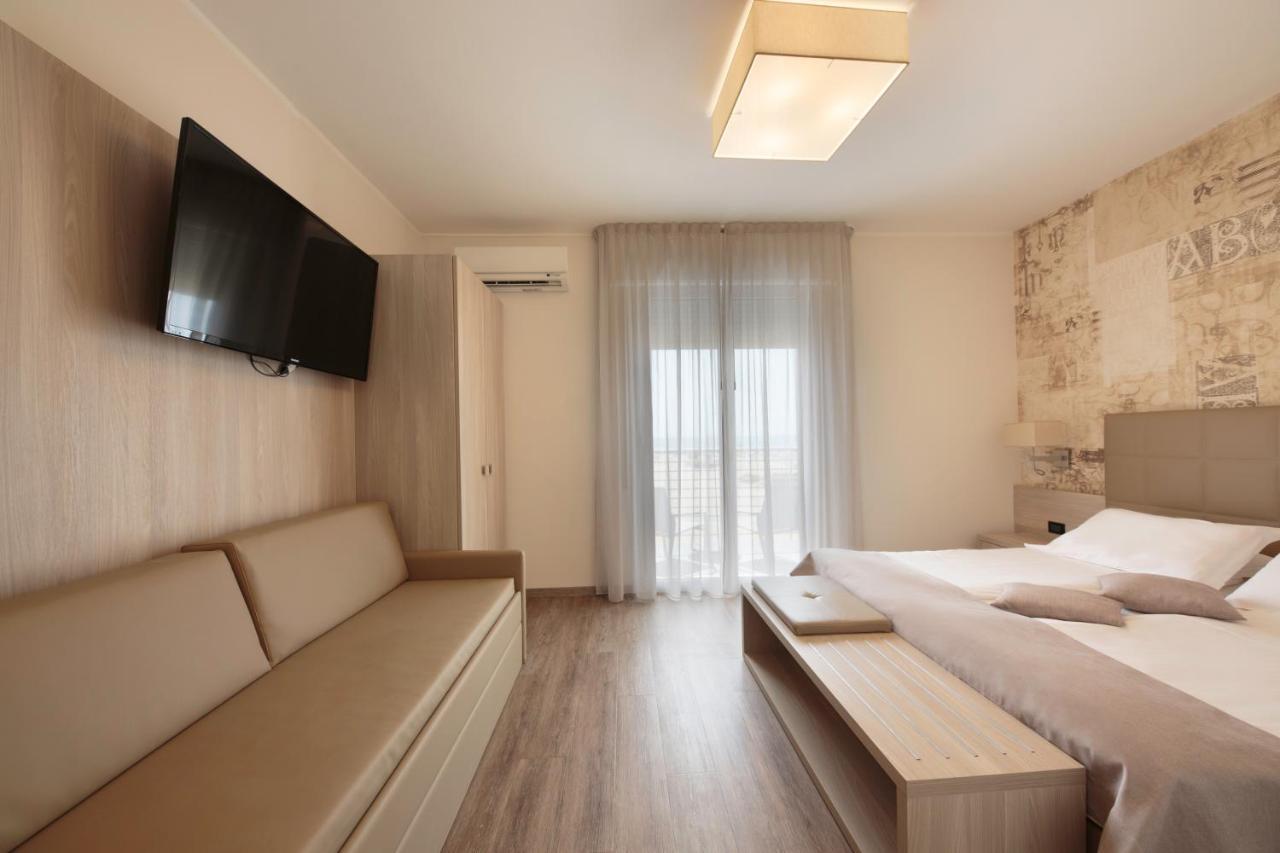 Hotel Monaco Caorle Eksteriør billede