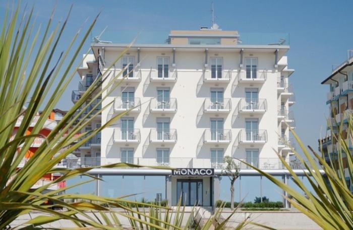 Hotel Monaco Caorle Eksteriør billede